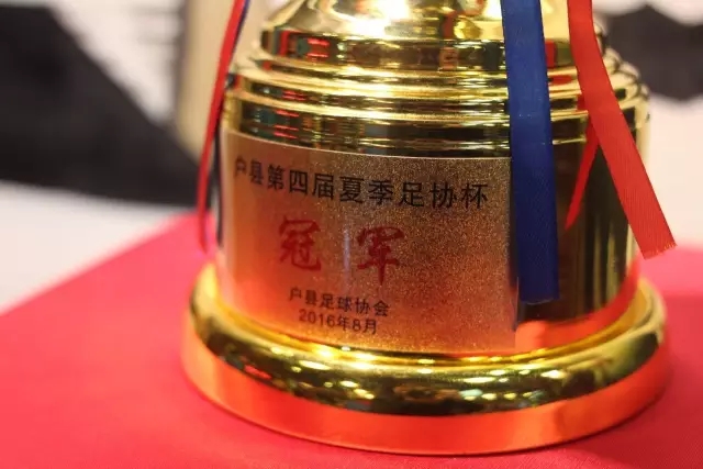 上海主场唱响“徐杰晚安”，回顾25年后又一场淘汰赛